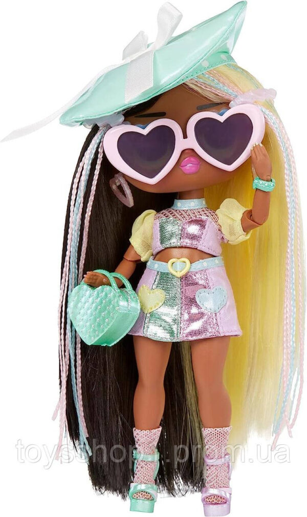 Лялька ЛОЛ серії Твінс Дарсі Блаш L.O.L. Surprise Tweens Darcy Blush Doll